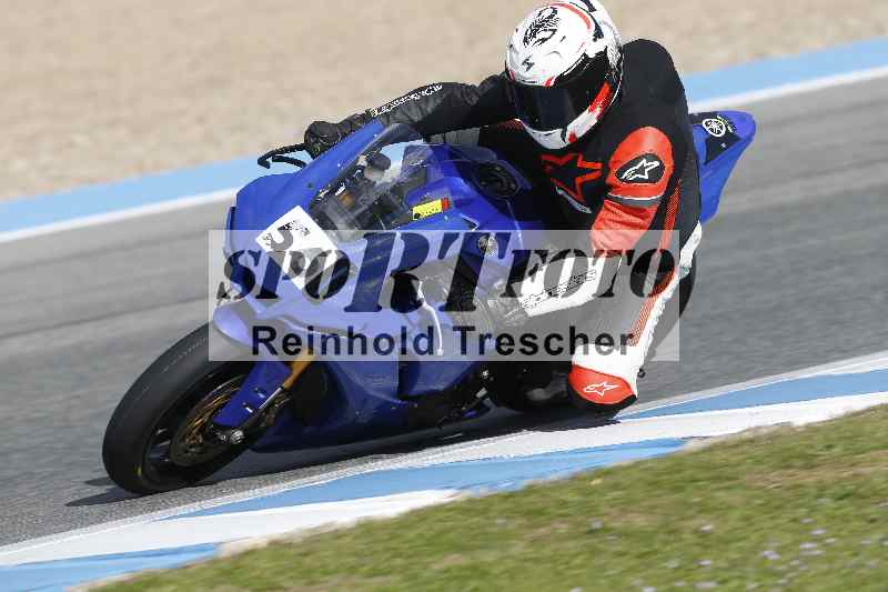 Archiv-2025/01 24.-27.01.2025 Moto Center Thun Jerez/schwarz-black/560